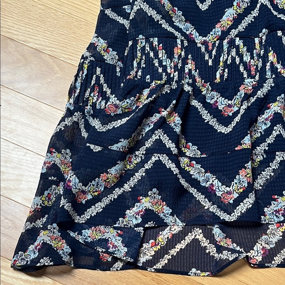 HD in Paris Navy Floral Multilayer Dress - Picture 6 of 12